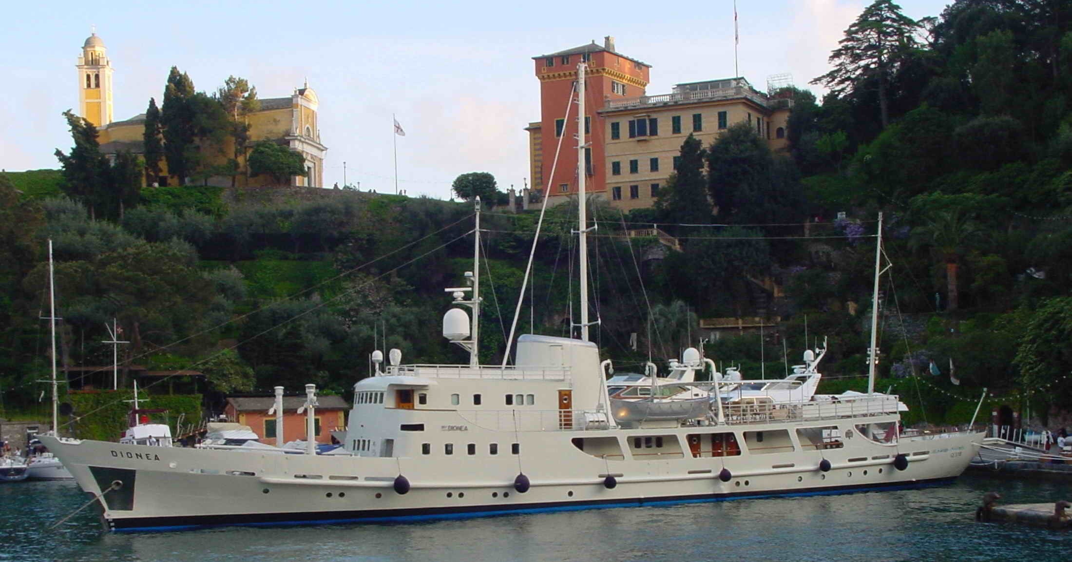 yacht dionea genova